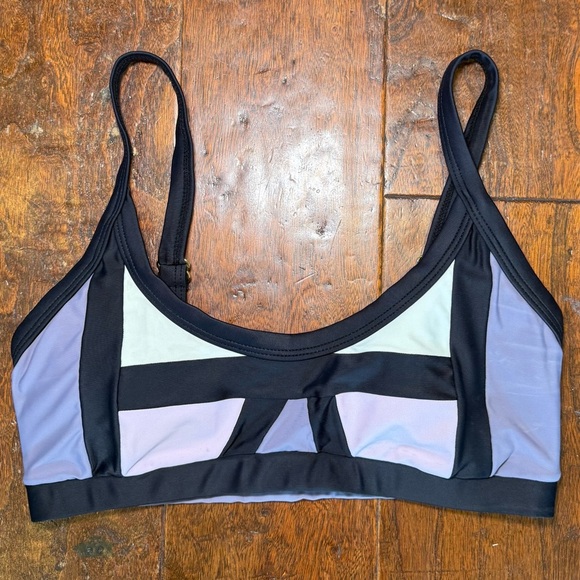 PILYQ AQUAMARINE COLOR BLOCK HALTER BIKINI TOP Size Small - Picture 3 of 6